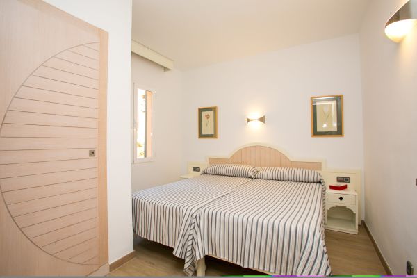 Aquasol Aparthotel (Calvià)